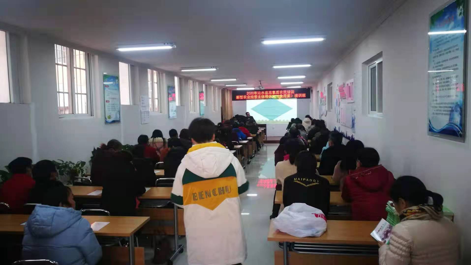 1632464787103032260.jpg