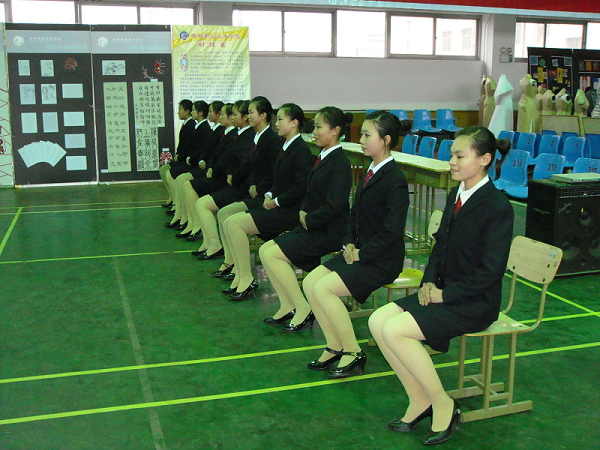 1632639451544051840.png 旅行社1.png