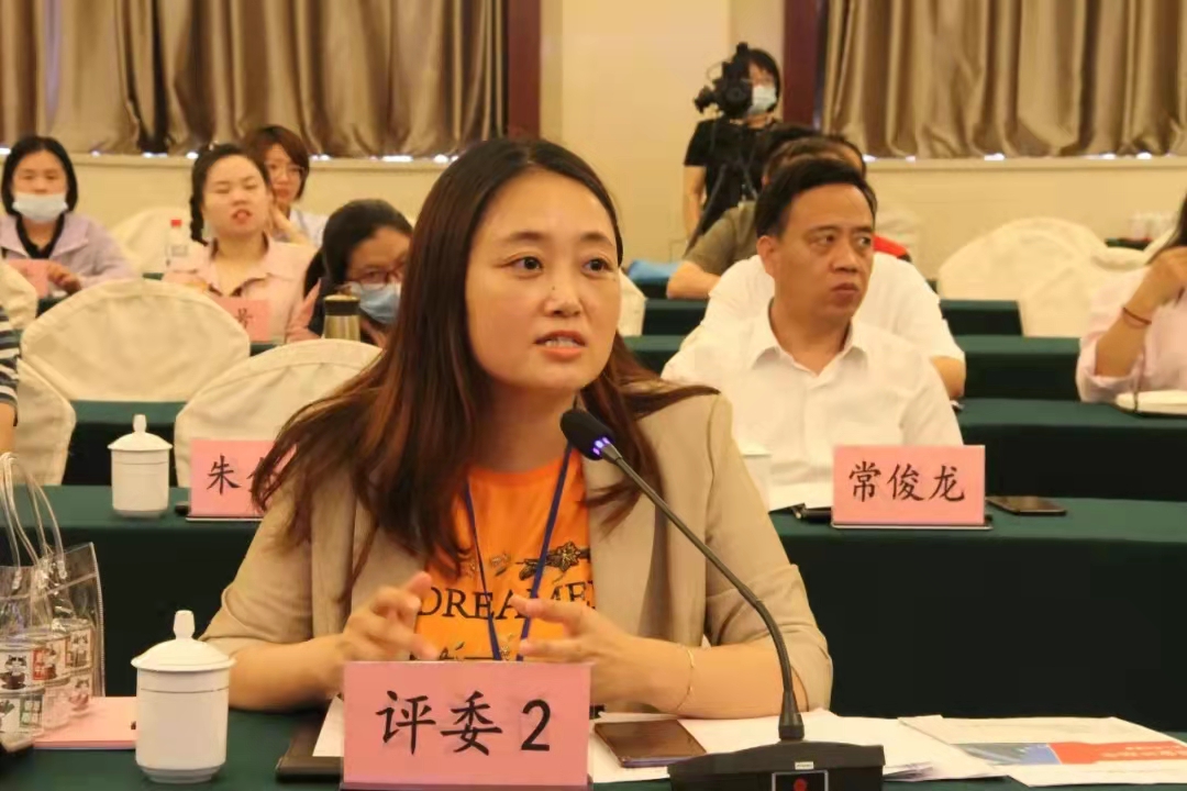 1632961198864011855.jpg 高主任2.jpg