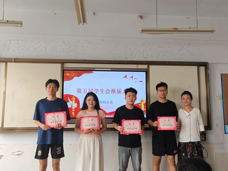 1733299932873077144.png 图片 3.png